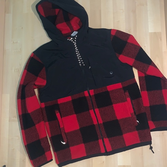 American Eagle Outfitters Other - AMERICAN EAGLE Super Soft Buffalo Fleece Jacket